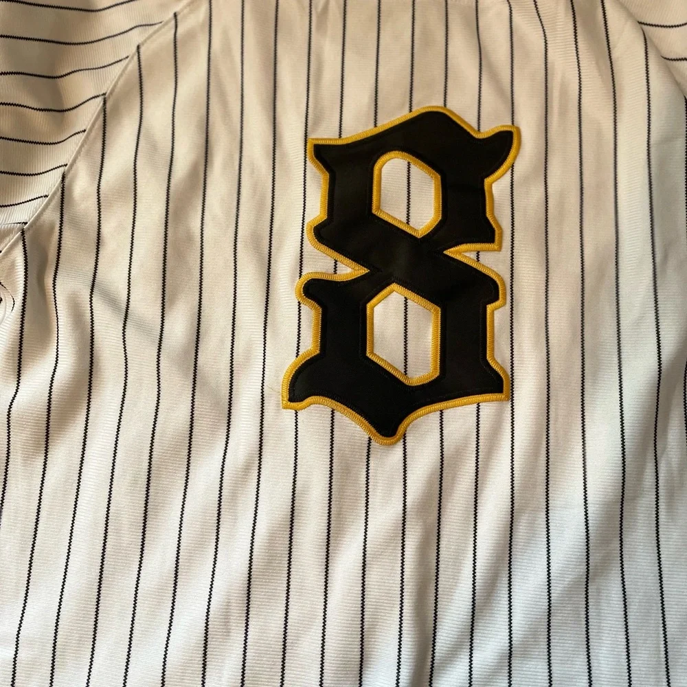 Pittsburgh Pirates Jersey - Picture 9 of 9